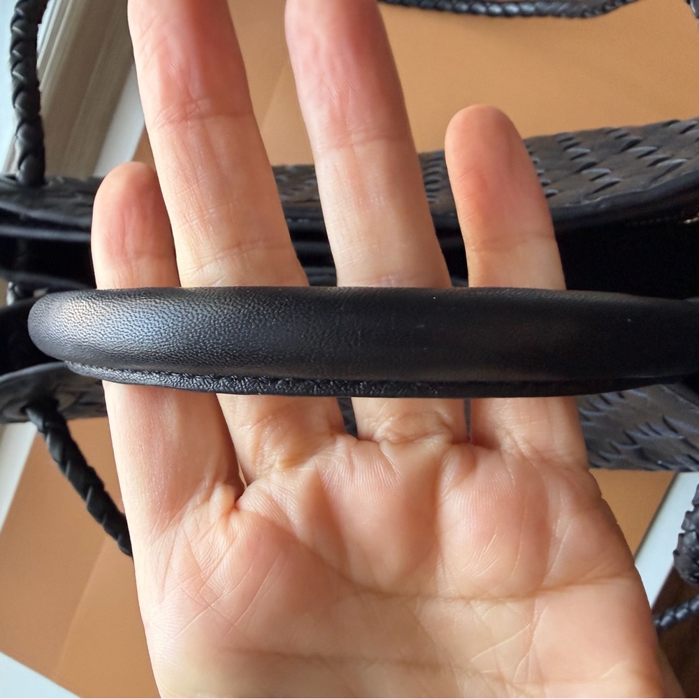 Quince Italian Leather Handwoven Satchel in black - Picture 11 of 16